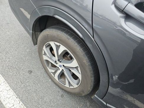 Used 2020 Subaru Outback Limited w/ Popular Package #2 image 8