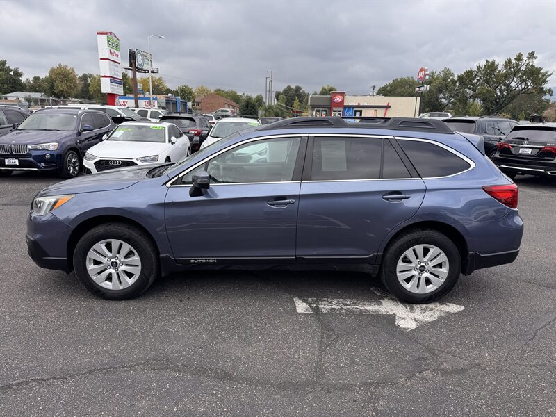 Used 2016 Subaru Outback 2.5i Premium AWD/4WD image 4