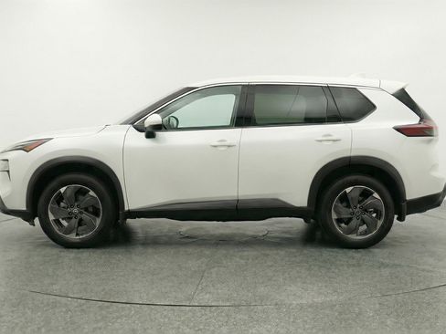 Used 2025 Nissan Rogue SV AWD/4WD image 5