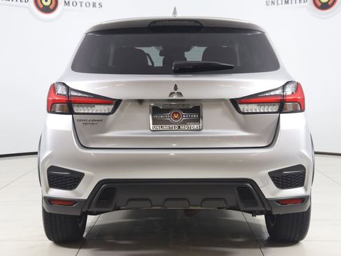 Used 2025 Mitsubishi Outlander Sport AWD image 37