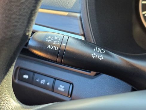 Used 2023 Nissan Altima 2.5 SV FWD image 36