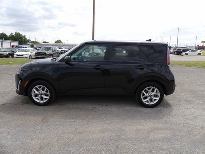 Used 2024 Kia Soul LX w/ Option Group 015