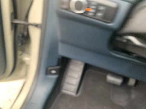 New 2025 Ford Maverick XLT w/ XLT Luxury Package image 11