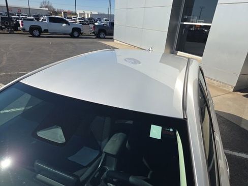 Used 2024 Toyota Corolla LE image 9