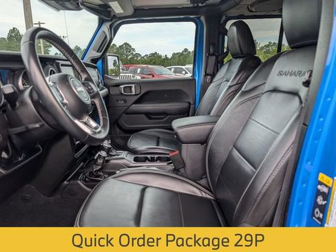 Used 2022 Jeep Wrangler Unlimited Sahara w/ Safety Group AWD/4WD image 15