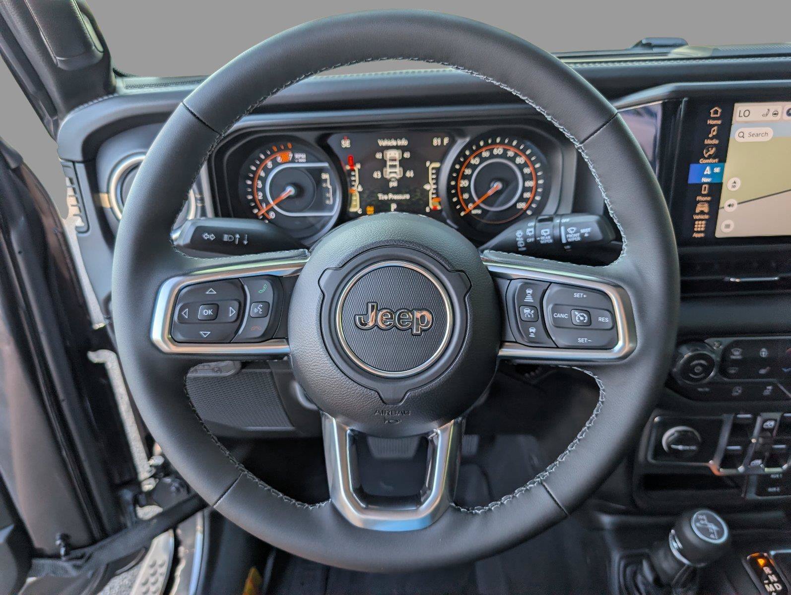 New 2027 Jeep Wrangler Unlimited Sahara AWD/4WD image 28