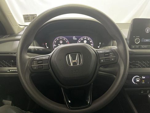Used 2023 Honda Accord LX image 14
