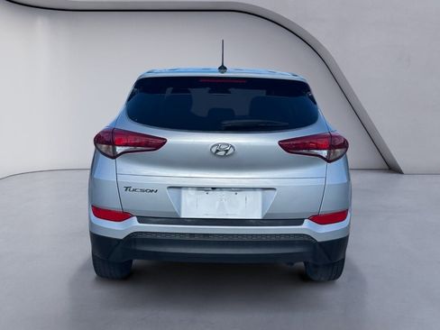 Used 2017 Hyundai Tucson SE image 4