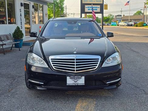 Used 2013 Mercedes-Benz S 550 4MATIC image 2
