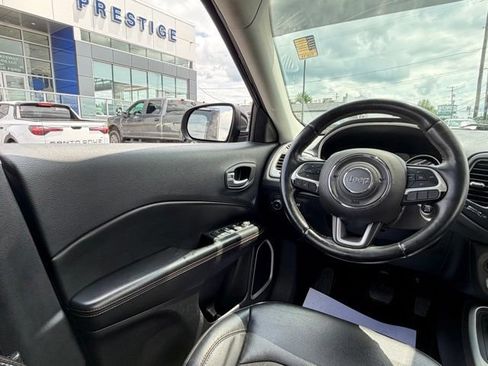 Used 2019 Jeep Compass Latitude w/ Popular Equipment Group AWD/4WD image 28