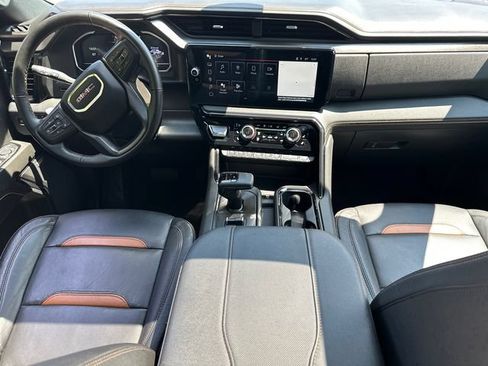 Certified 2024 GMC Sierra 1500 AT4 w/ AT4 Premium Package AWD/4WD image 21