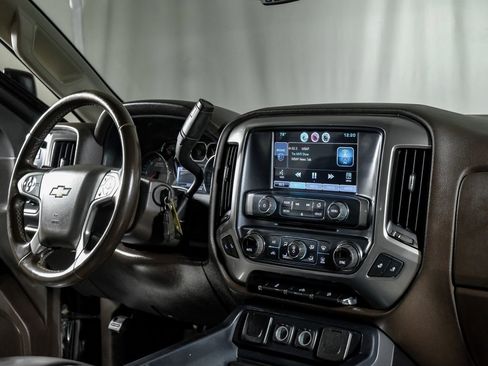 Used 2016 Chevrolet Silverado 2500 LT w/ LT Convenience Package image 21