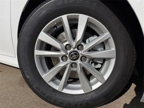 New 2026 Toyota Camry LE image 10