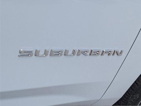 New 2026 Chevrolet Suburban High Country AWD/4WD image 5