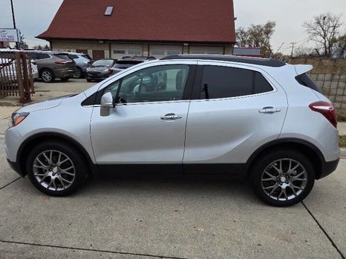 Used 2019 Buick Encore Sport Touring image 8