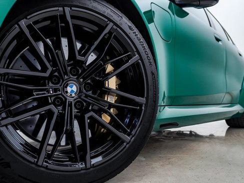 Used 2025 BMW M5 w/ Carbon Package image 5