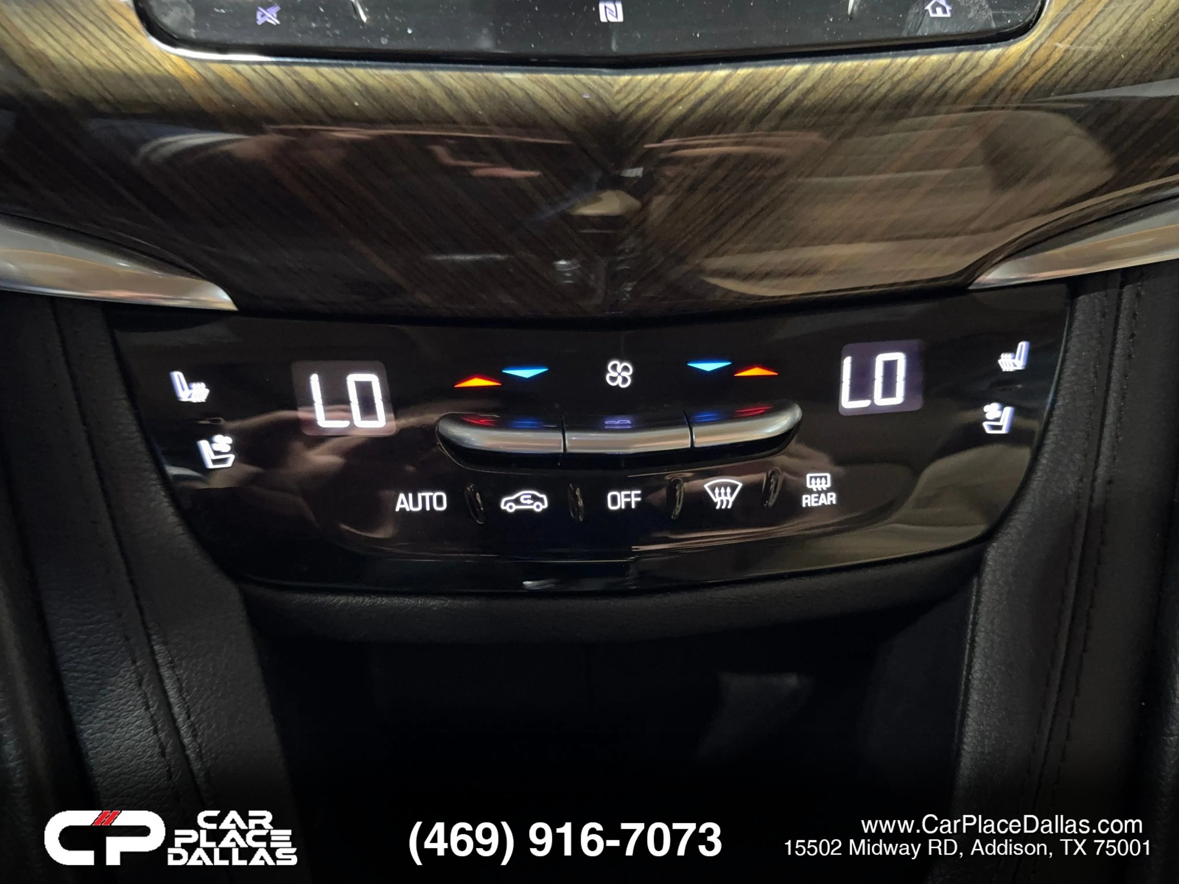 Used 2020 Cadillac XT6 Premium Luxury w/ Platinum Package AWD/4WD image 40