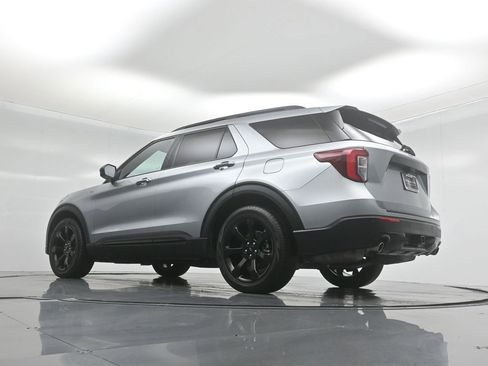 Certified 2023 Ford Explorer ST-Line w/ Class IV Trailer Tow Package image 56