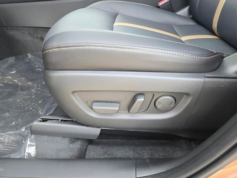 Used 2025 MAZDA CX-70 Plug-In Hybrid w/ Premium Plus image 16