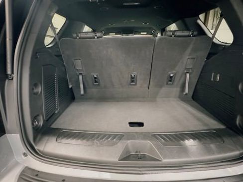 Used 2025 Chevrolet Tahoe LT image 55