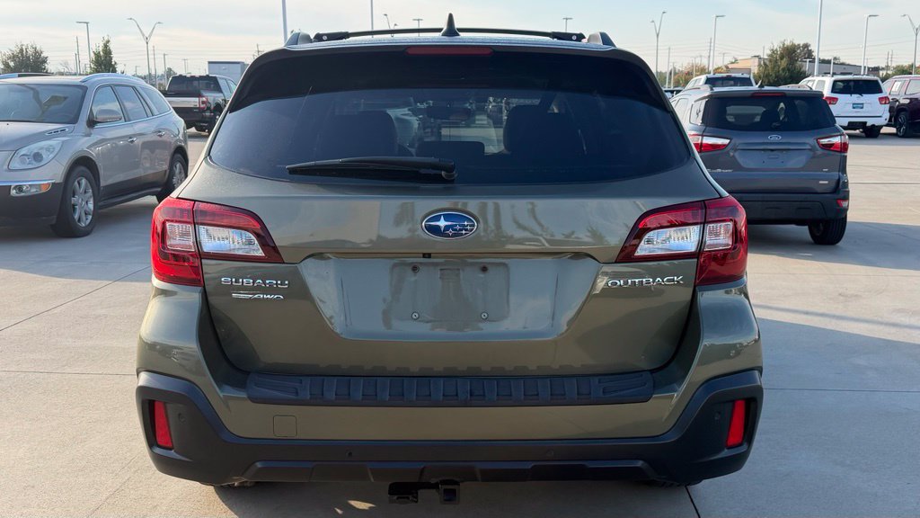 Used 2019 Subaru Outback 2.5i Touring AWD/4WD image 4