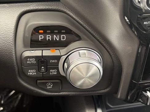 New 2026 RAM 1500 Laramie AWD/4WD image 23