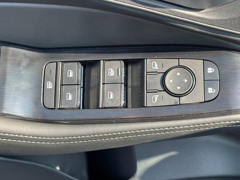 New 2026 Nissan Rogue SV image 18