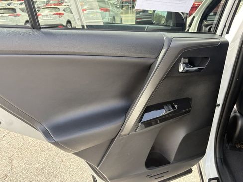 Used 2017 Toyota RAV4 SE w/ Advanced Technology Package image 16