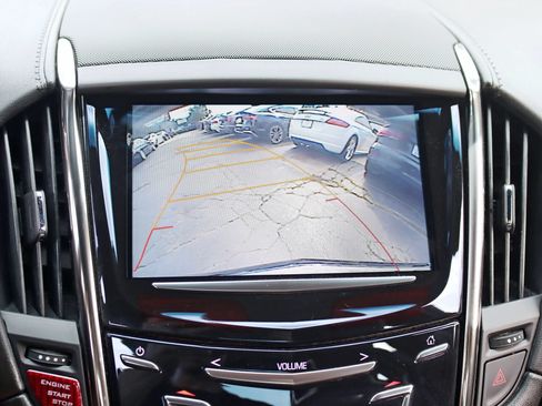 Used 2017 Cadillac ATS V w/ Luxury Package RWD image 27