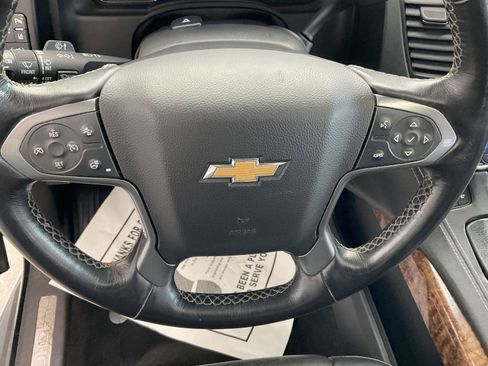 Used 2015 Chevrolet Suburban LTZ AWD/4WD image 27