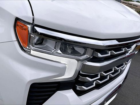 Used 2023 Chevrolet Silverado 1500 LTZ AWD/4WD image 33