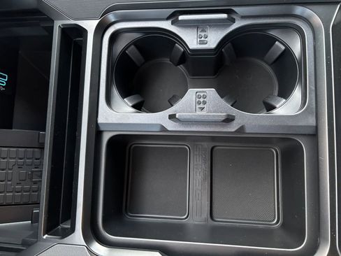 New 2026 Ford F250 Lariat w/ Black Appearance Package image 36