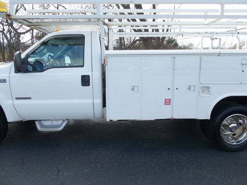 Used 2004 Ford F450 XL image 6