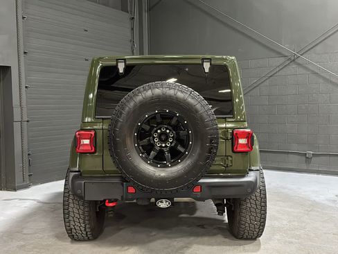 Used 2021 Jeep Wrangler Unlimited Rubicon AWD/4WD image 5