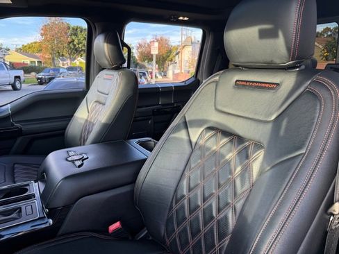 Used 2019 Ford F150 Lariat w/ Equipment Group 502A Luxury image 5