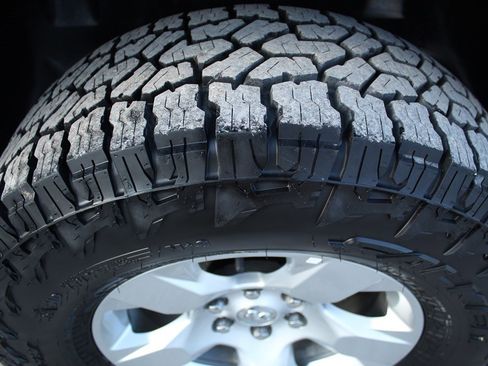 Used 2022 RAM 1500 Lone Star image 10