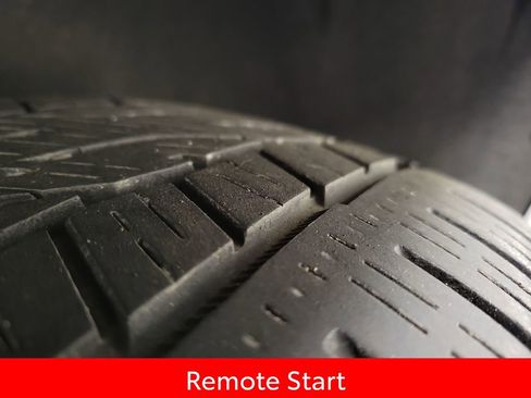 Used 2021 Chevrolet Suburban LT image 11