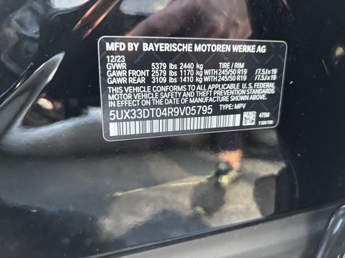 Used 2024 BMW X4 xDrive30i AWD/4WD image 38