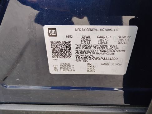 Used 2023 Chevrolet Traverse LT image 39