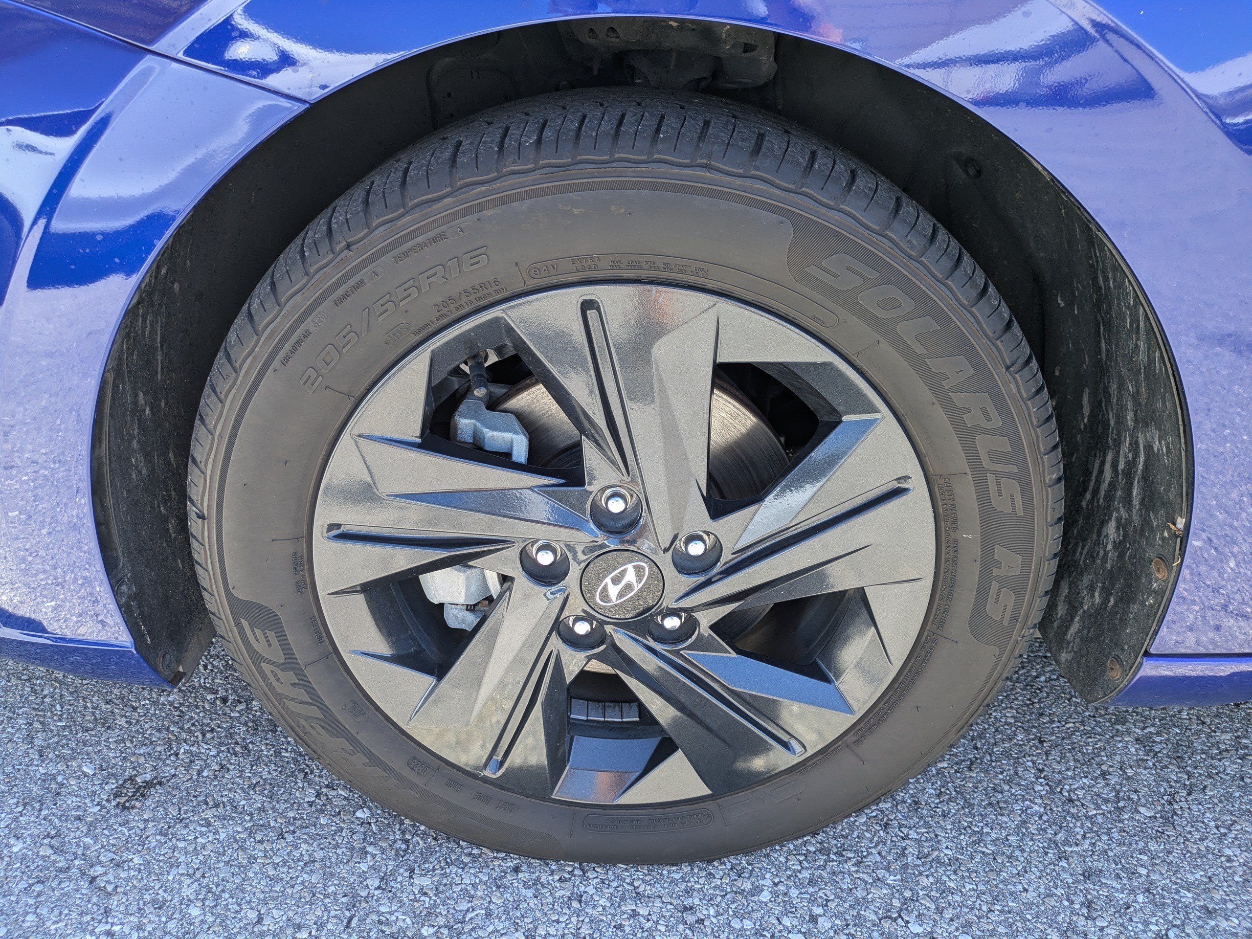 Used 2023 Hyundai Elantra SEL w/ Cargo Package FWD image 11