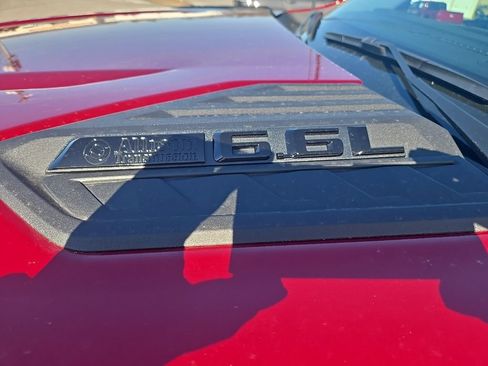 Used 2025 Chevrolet Silverado 2500 LTZ w/ LTZ Plus Package image 44