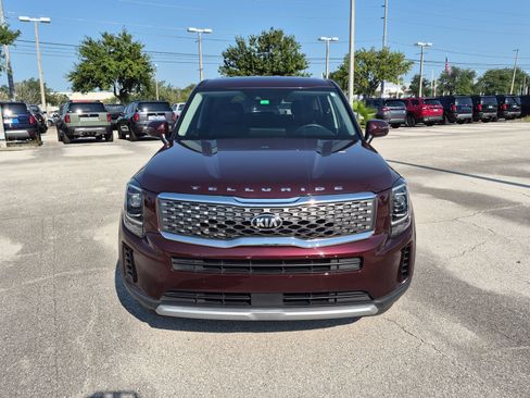 Used 2020 Kia Telluride LX FWD image 9