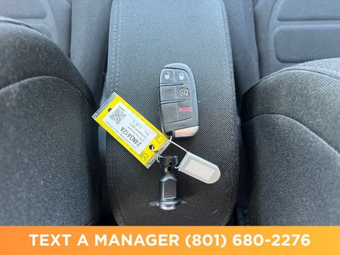 Used 2019 Jeep Renegade Latitude w/ Cold Weather Group AWD/4WD image 27
