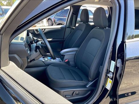 Certified 2024 Ford Escape Active AWD/4WD image 24
