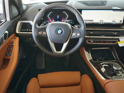 Used 2026 BMW X5 xDrive50e w/ Premium Package AWD/4WD image 17