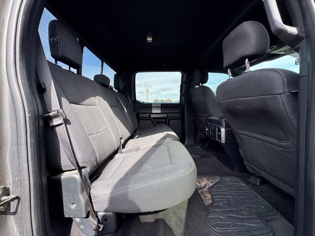 Used 2016 Ford F150 XLT w/ Equipment Group 302A Luxury AWD/4WD image 14