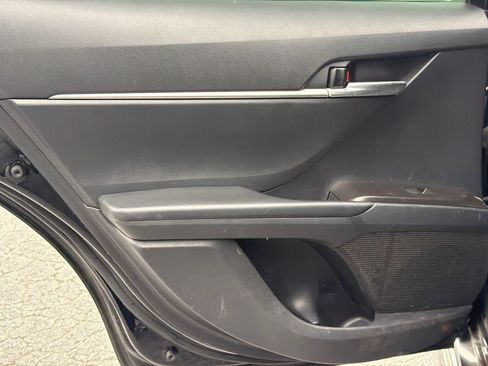 Used 2024 Toyota Camry SE FWD image 19