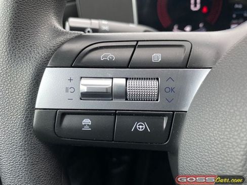Used 2025 Hyundai Tucson SEL AWD/4WD image 16