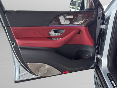 New 2026 Mercedes-Benz GLS 63 AMG 4MATIC image 46