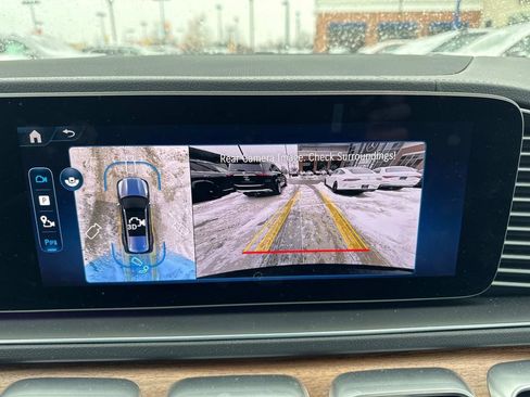 Certified 2025 Mercedes-Benz GLS 450 4MATIC image 24